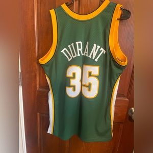 Officials Kevin Durant sonics jersey. Mitchell & Ness.